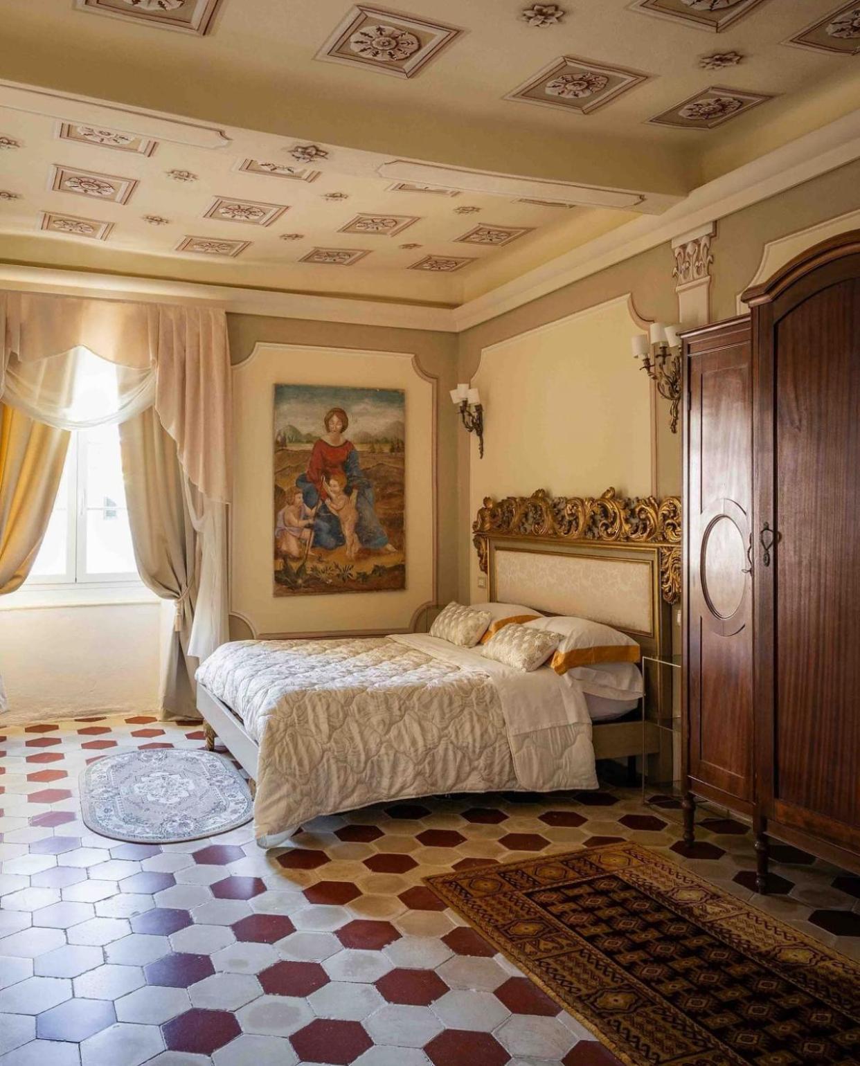 Palazzo Lari Sarzana Otel Dış mekan fotoğraf
